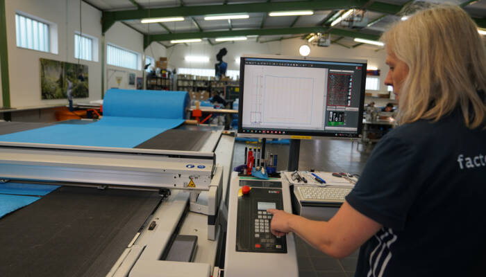 04-zund-cutter 04-zund-cutter