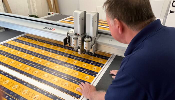 Discount Displays Zund G3 Discount Displays Zund G3