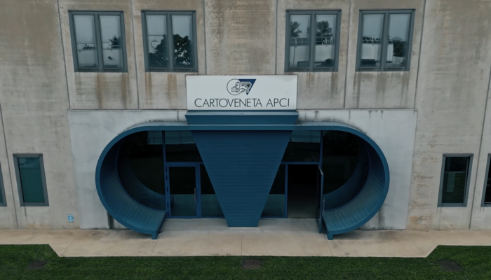 Cartoveneta Ingresso Ripresa esterna Cartoveneta Ingresso Ripresa esterna